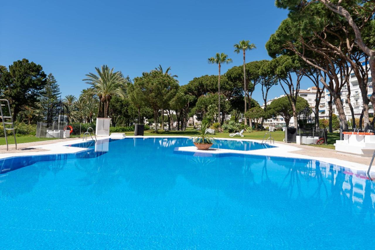 Puerto Banus2 Beachfront And Pools มาร์เบยา ภายนอก รูปภาพ